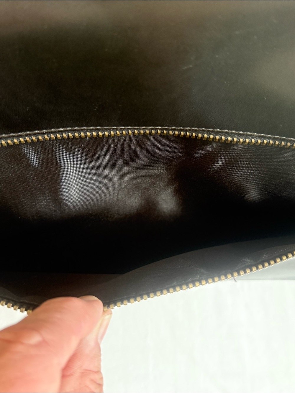 Buxton Black Soft Leather Men’s Organizer Briefcase in pristine condition. - Picture 12 of 16